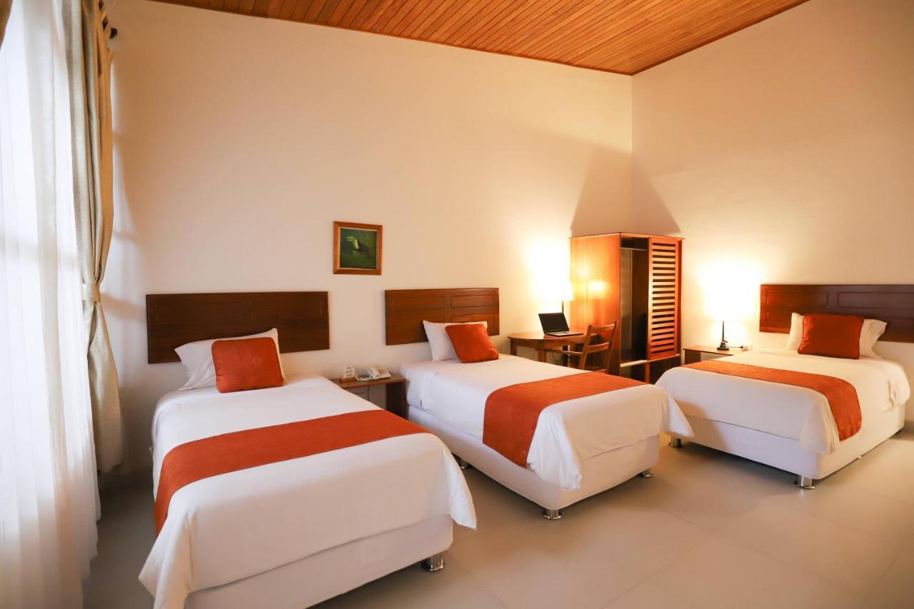 Altavista Casahotel - Asociado Casa Andina Moyobamba Dış mekan fotoğraf