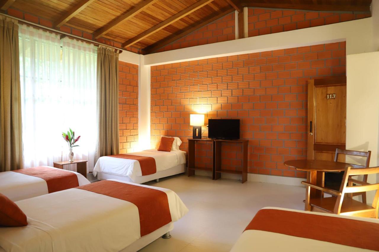 Altavista Casahotel - Asociado Casa Andina Moyobamba Dış mekan fotoğraf