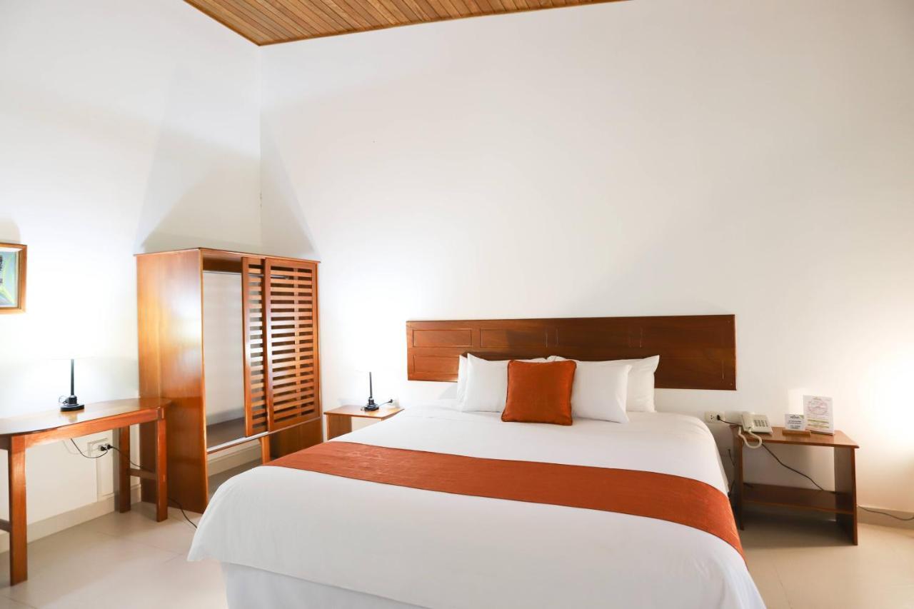 Altavista Casahotel - Asociado Casa Andina Moyobamba Dış mekan fotoğraf