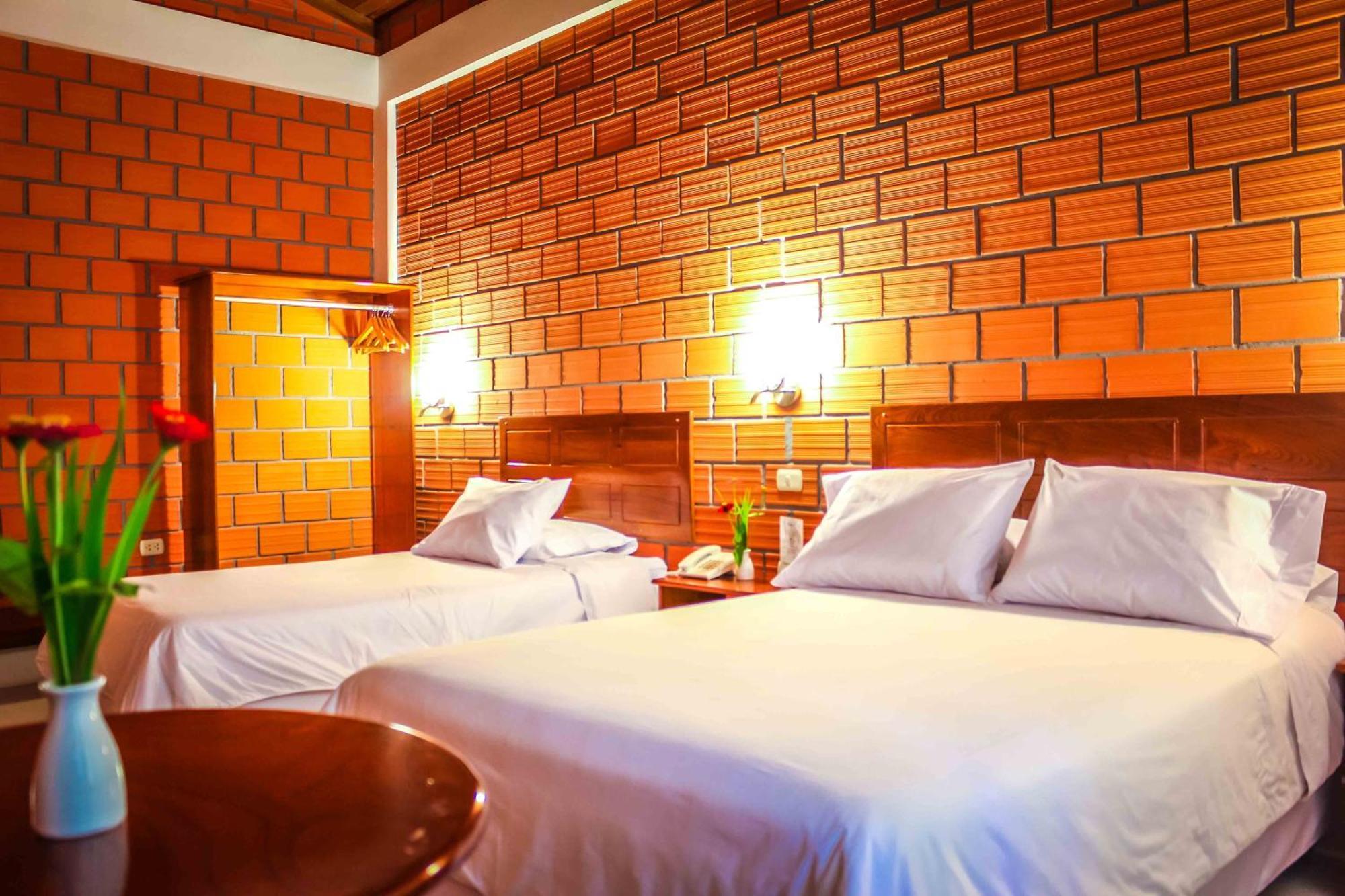 Altavista Casahotel - Asociado Casa Andina Moyobamba Dış mekan fotoğraf