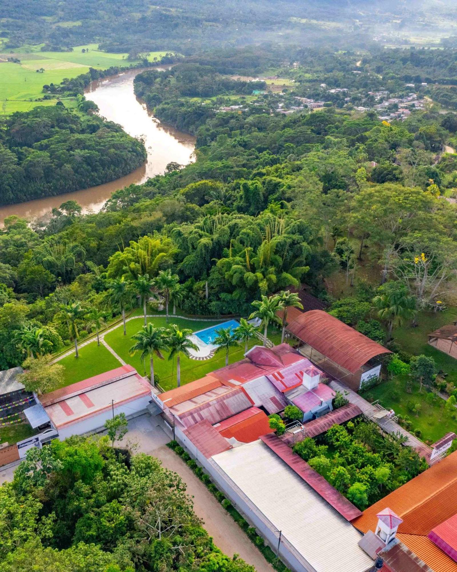 Altavista Casahotel - Asociado Casa Andina Moyobamba Dış mekan fotoğraf